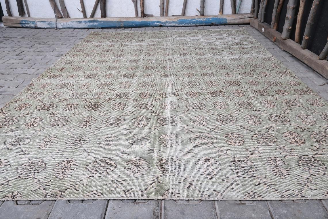 6.7x9.9 Ft, Hidden Garden Design, Vintage Rug, Turkish Rug, Area Rug, Handmade Rug, Oushak Rug, Wool, Distressed Rug, Living Room Rug, Faded photo furniture
