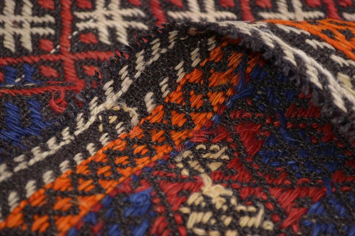 photo furniture 5.3x7, Turkish Flatweave Red And Blue Rug, Vintage Kilim, Oushak Kelim, Handmade, Area Rug, Farmhouse Decor, Turkish Rug, Diamond Hashtag #