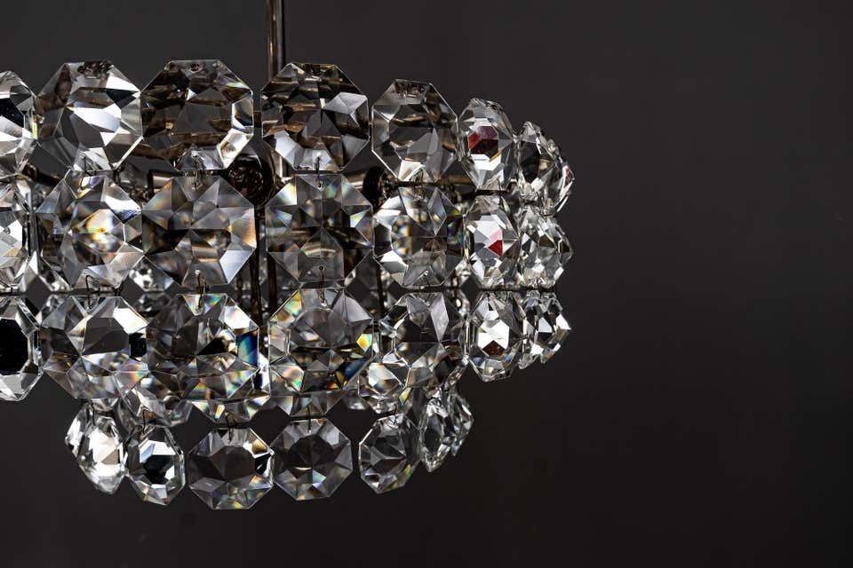 Beautiful Crystal Chandelier By Bakalowits & Sons, Vienna, 1960s photo vinterior