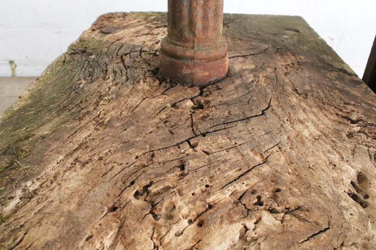 photo furniture Early 20th Century Cast Iron Sack Weighing Scales Produced By W&T Avery Ltd