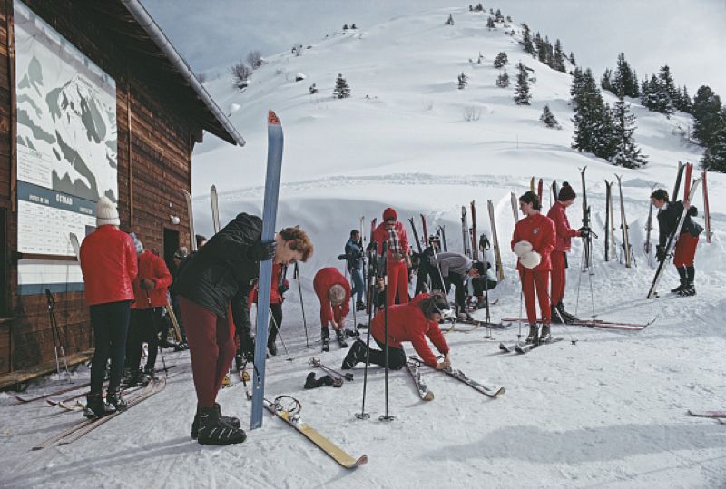 Slim Aarons 'Skiers At Gstaad' 1969 Oversize C Type Print Framed In Black photo furniture