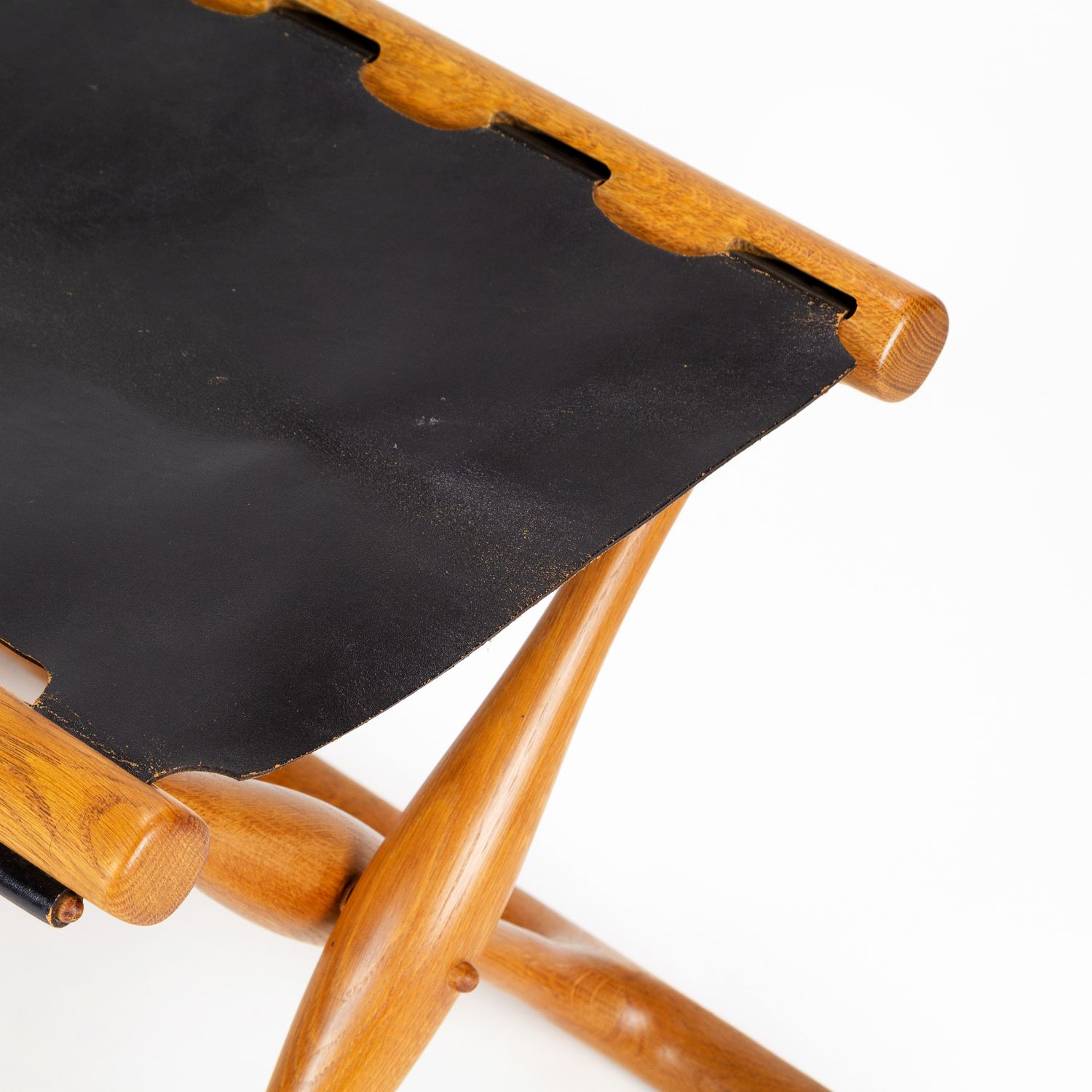 Guldhøj Stool By Poul Hundevad photo vinterior