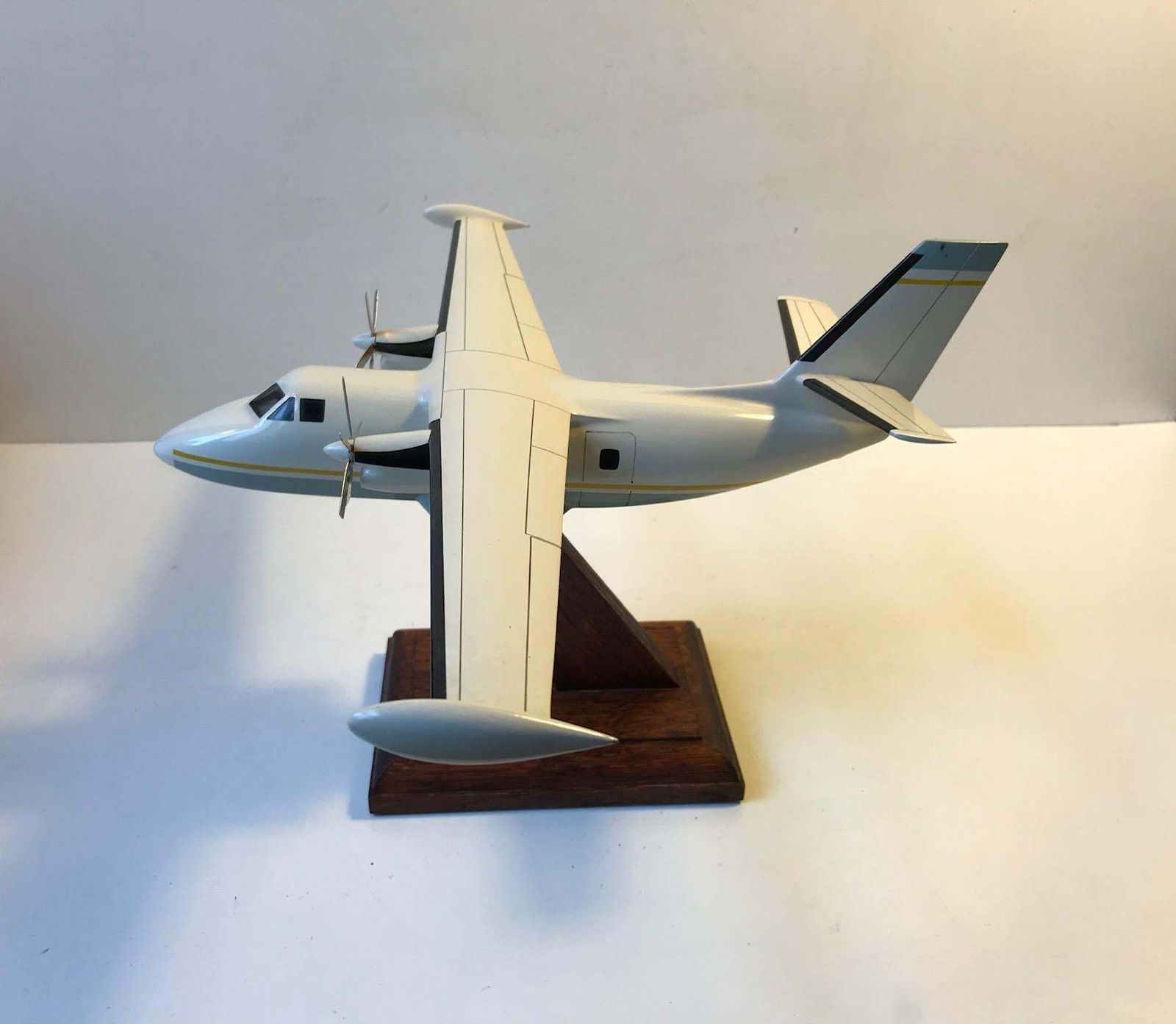 Vintage Desk Model Airplane   Private Jet, Scandinavia 1970s photo 506.0