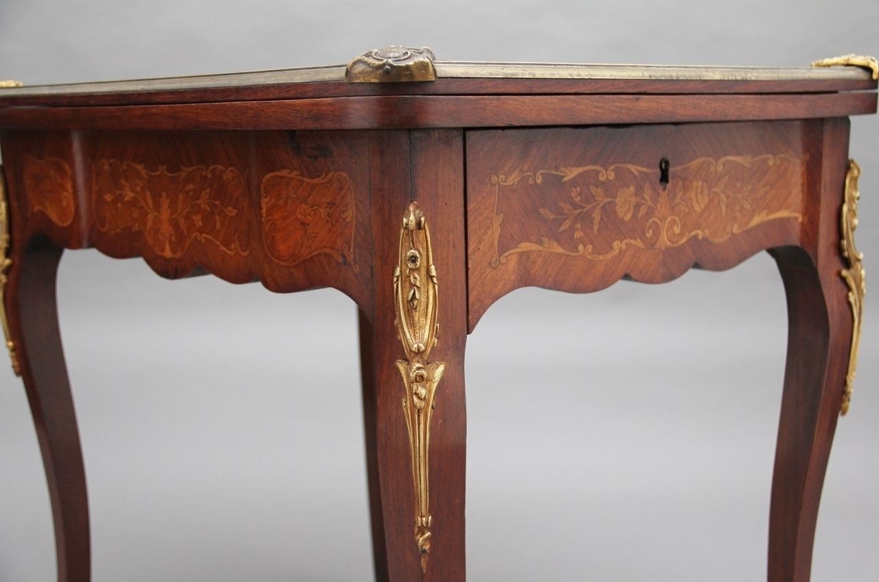 photo buy 19th Century Kingwood Card Table