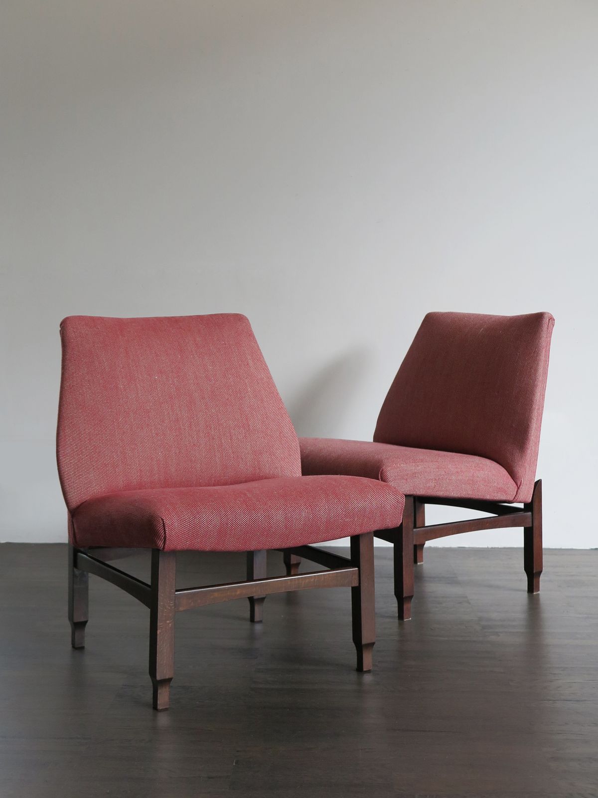 Couple Of Italian Midcentury Modern Design Red Armchairs, 1950s