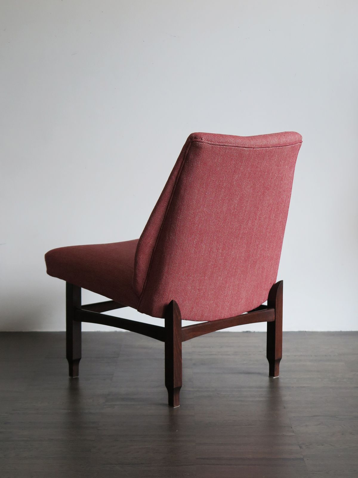 Couple Of Italian Midcentury Modern Design Red Armchairs, 1950s photo vinterior