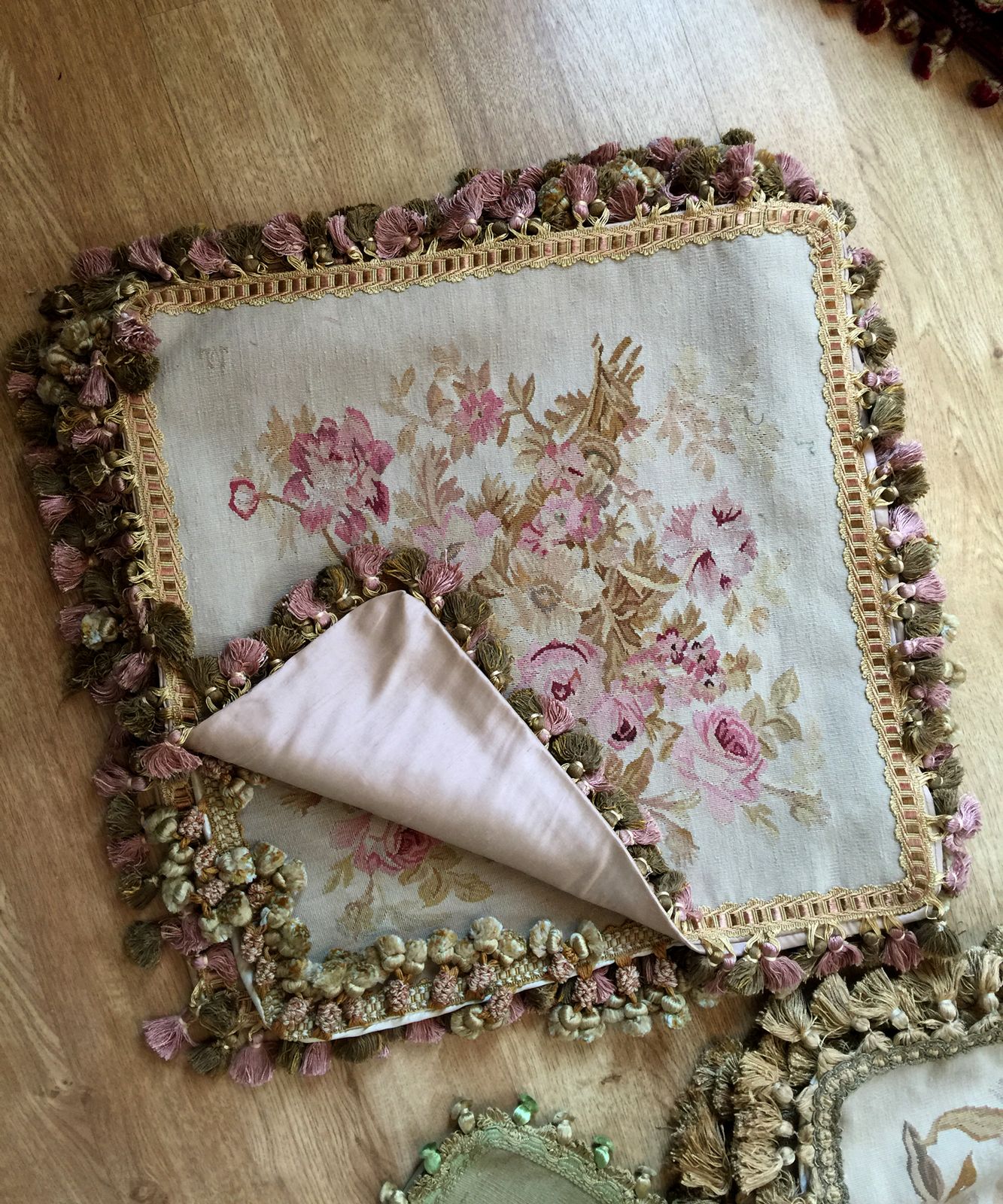 French Aubusson Style Cushion Cover, Handwoven Oriental Wool Scatter Cushion photo vinterior