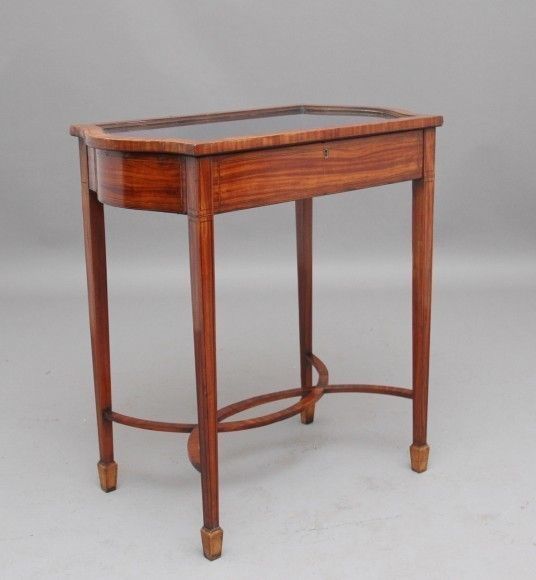 Edwardian Inlaid Satinwood Bijouterie Table