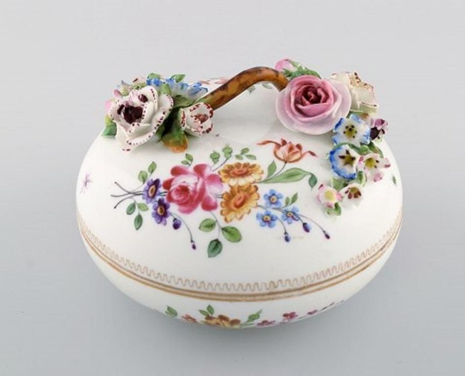 Antique And Rare Meissen Bonbonniere In Hand Painted Porcelain, 19th Century photo for sale