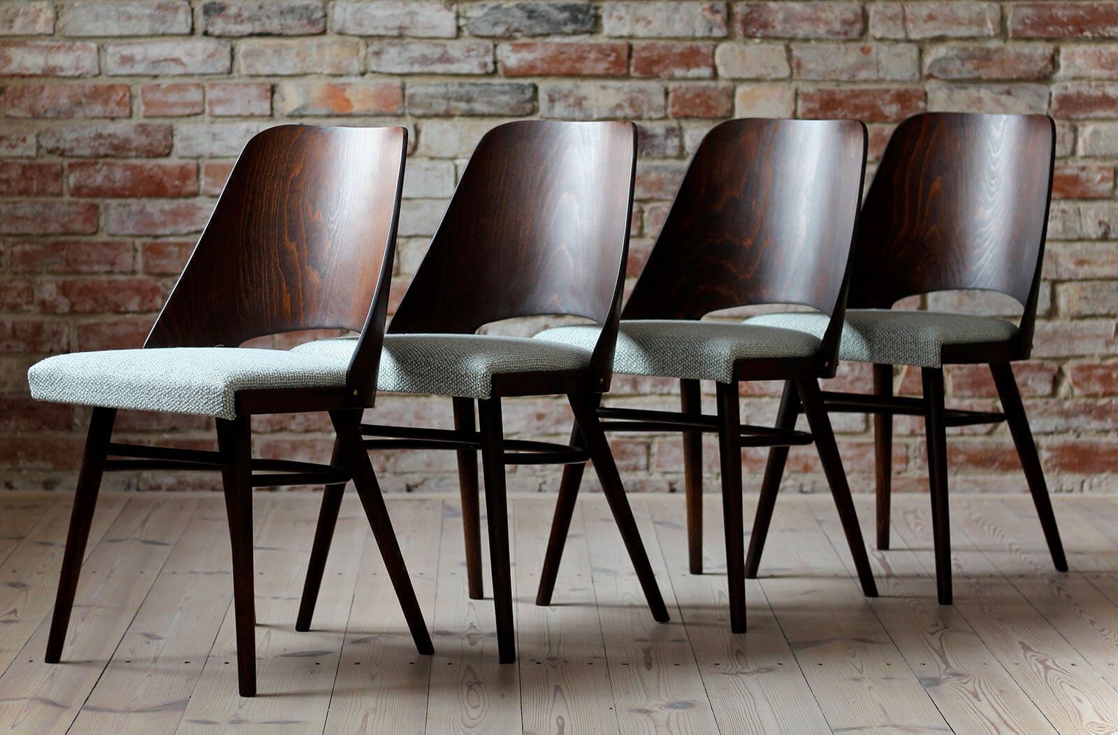 Set Of 4 Dining Chairs By Radomir Hofman For Ton, Model 514, Reupholstered In Creamy Mint Boucle By Sahco