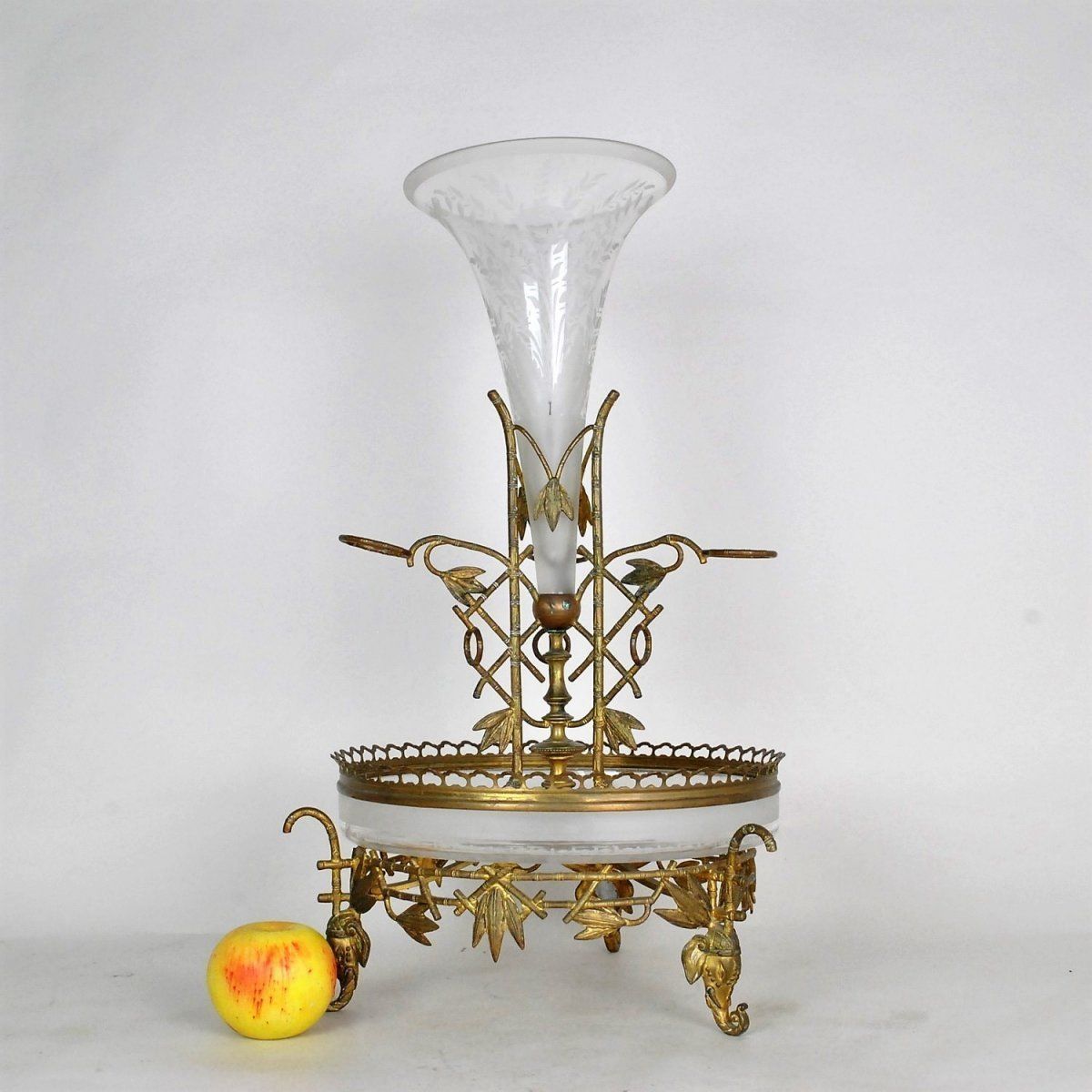 Tafelstuk in brons en glas, bamboe en olifantenkoppen, toegeschreven aan Giroux, 19e eeuw photo furniture