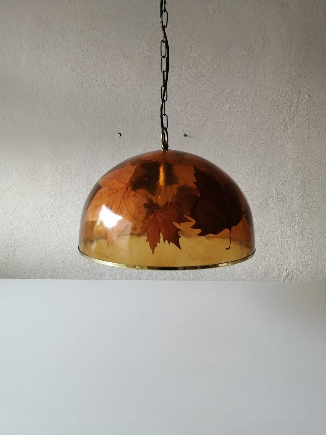 Wonderful Resin Shade With Real Leafs Italian Pendant Lamp, 1970s Italy