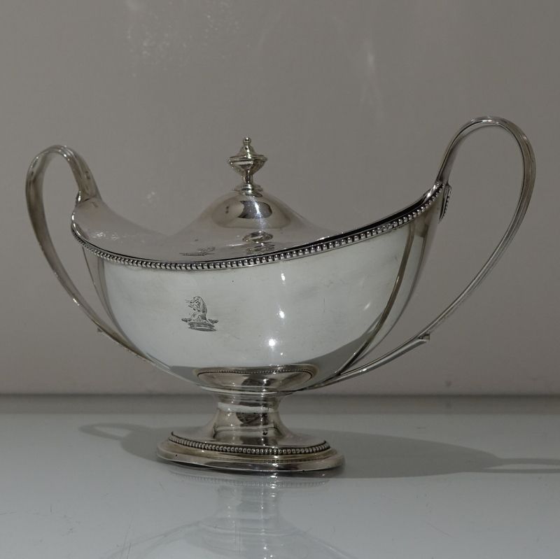 photo furniture 18th Century Antique George III Sterling Silver Pair Sauce Tureens London 1786 John Scofield