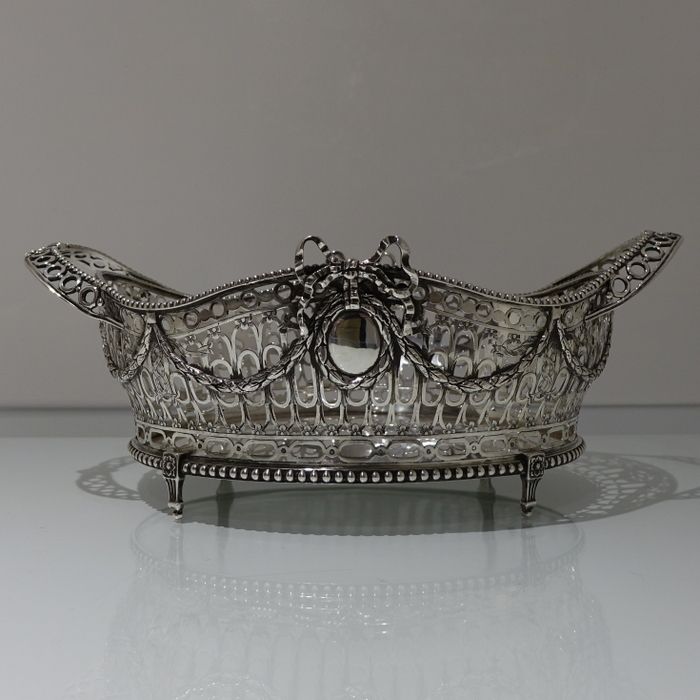 Early 20th Century George V Antique Sterling Silver Basket London 1911 Wakely & Wheeler