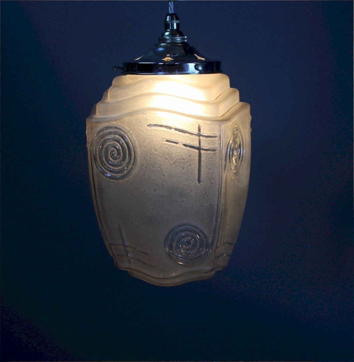 Art Deco Glass Pendant Light Shade Stepped And Geometric Design