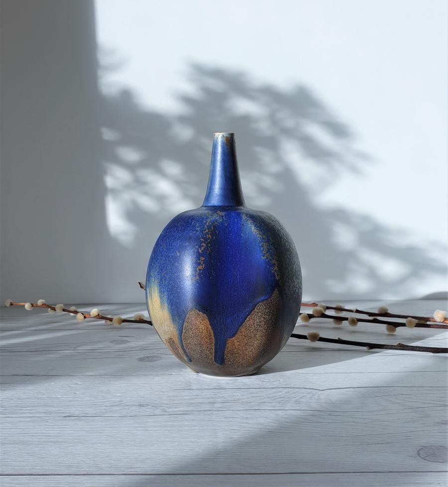 Reiner Gehrig, Grünstadt Studio, Matte Cedar, Sand And Blue Running Glaze Bottle Vase | 1970s photo for sale