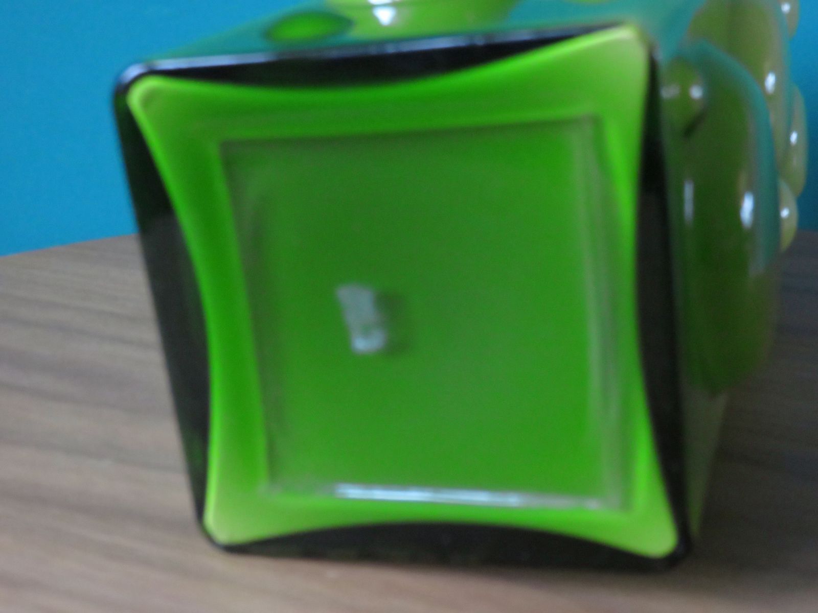 Large Square Half Bubble Vase In Apple Green Lined Glass   Denmark 1975 photo vinterior