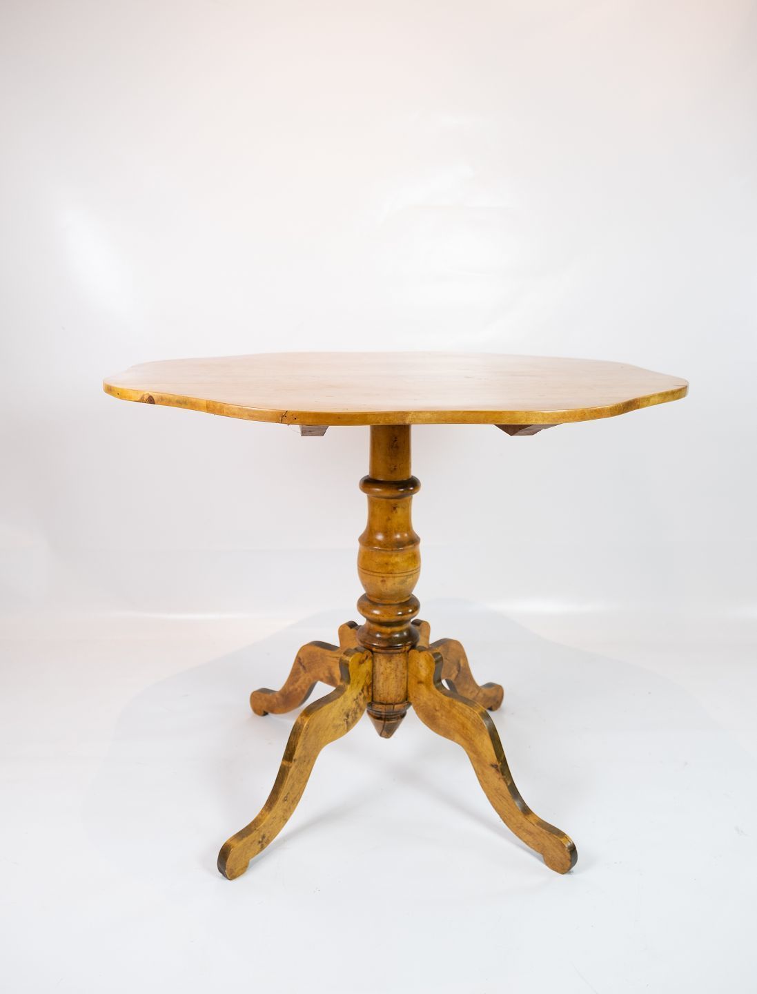 Antique Side Table Of Hand Polished Birch Wood From The 1820s.