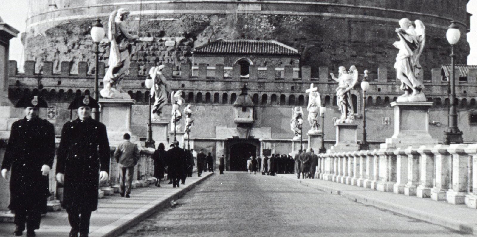 Erich Andres Rome Castel Sant' Angelo 1954 1954 photo vinterior