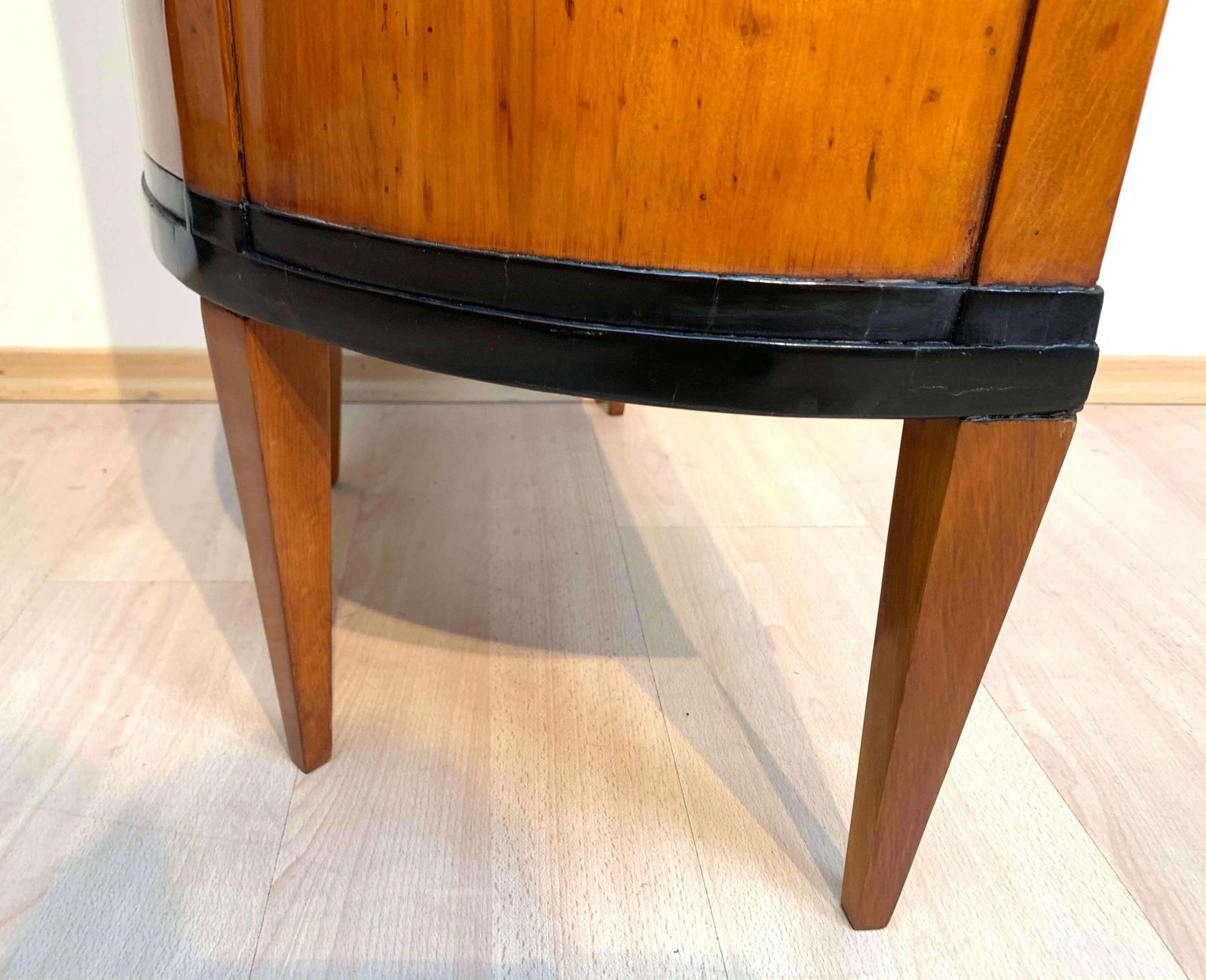 photo vintage Antique Demilune Half Cabinet, Cherrywood And Brass, France, Circa 1810