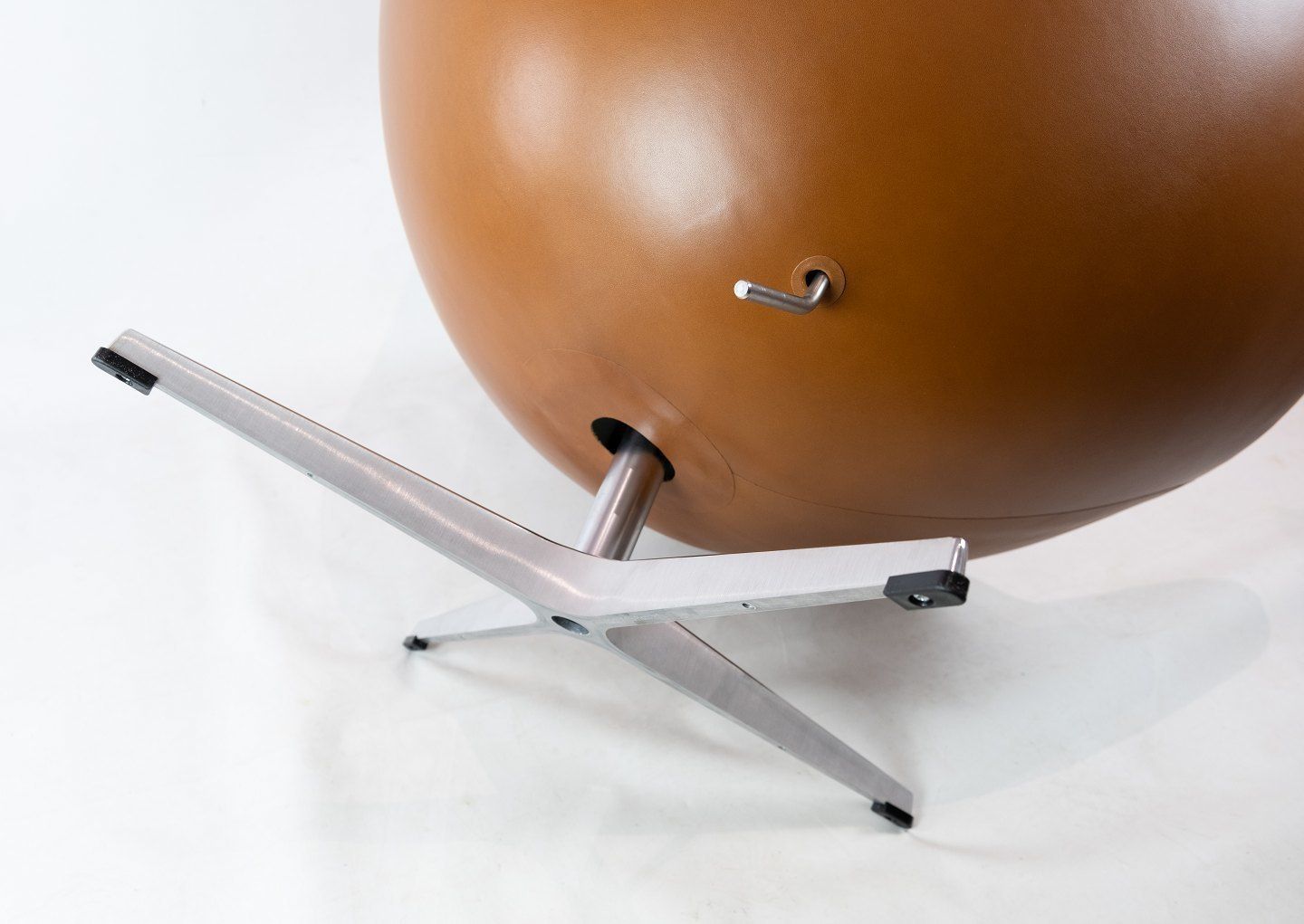 The Egg, Model 3316 Designed By Arne Jacobsen In 1958 And Manufactured By Fritz Hansen. photo vintage