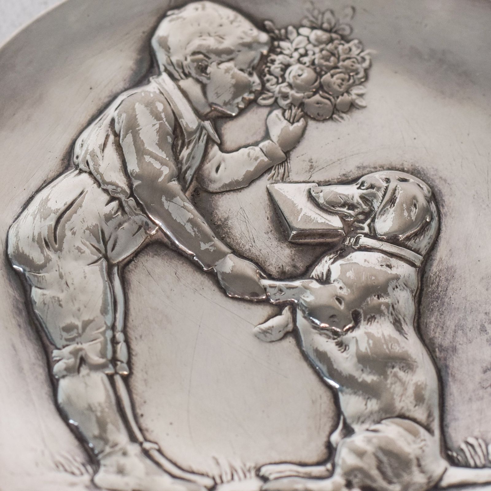 353.0 Drie Art Nouveau Tinnen Schalen photo