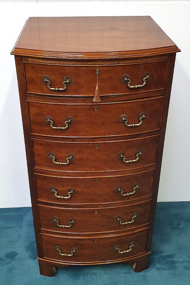 Early 20th Century Mahogany Chest Of Drawers photo for sale