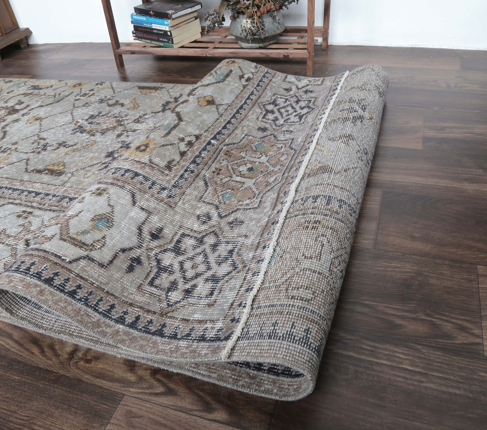 Turkish Vintage Runner, Oushak Handmade Wool Rug, Floral Gray Hallway Rugs, Farmhouse Decor, One Of A Kind, Folk Art, Made In Anatolia photo buy