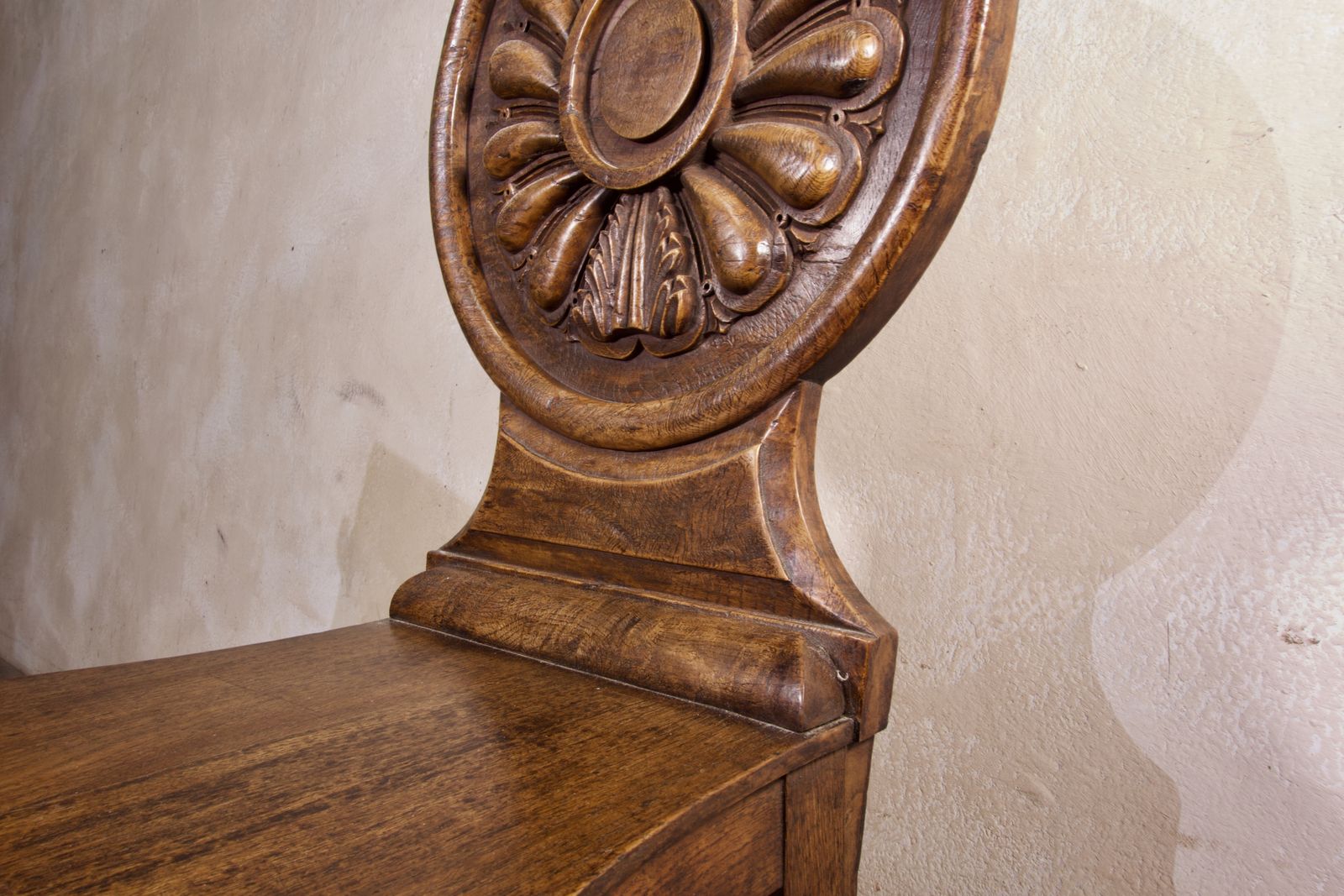 A 19th Century William IV Elm And Burr Elm Hall Chair photo Furniture