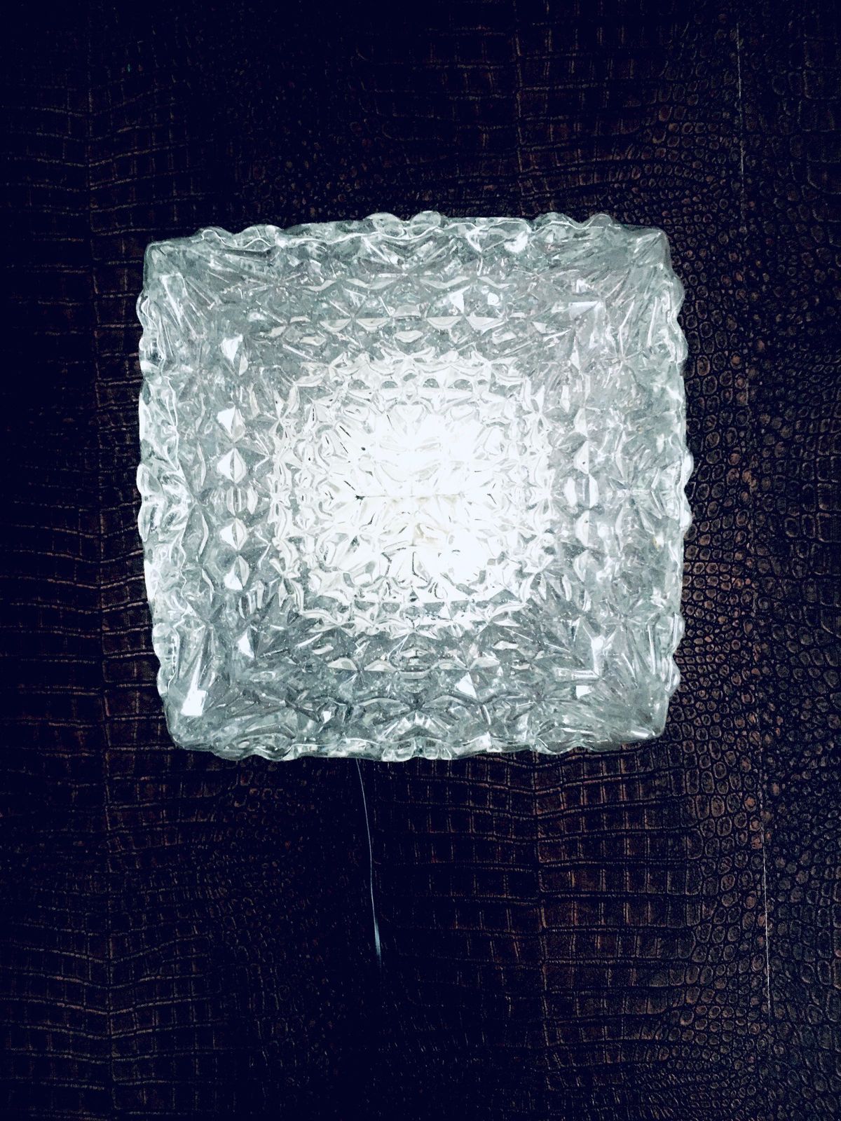 photo furniture Grote Facetglazen Wandlamp Uit De Jaren 1960