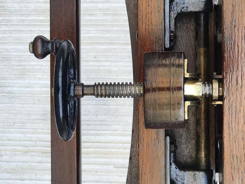 photo buy 19th Century Old Study Camera In Oak Wood With Height Adjustable And Brake