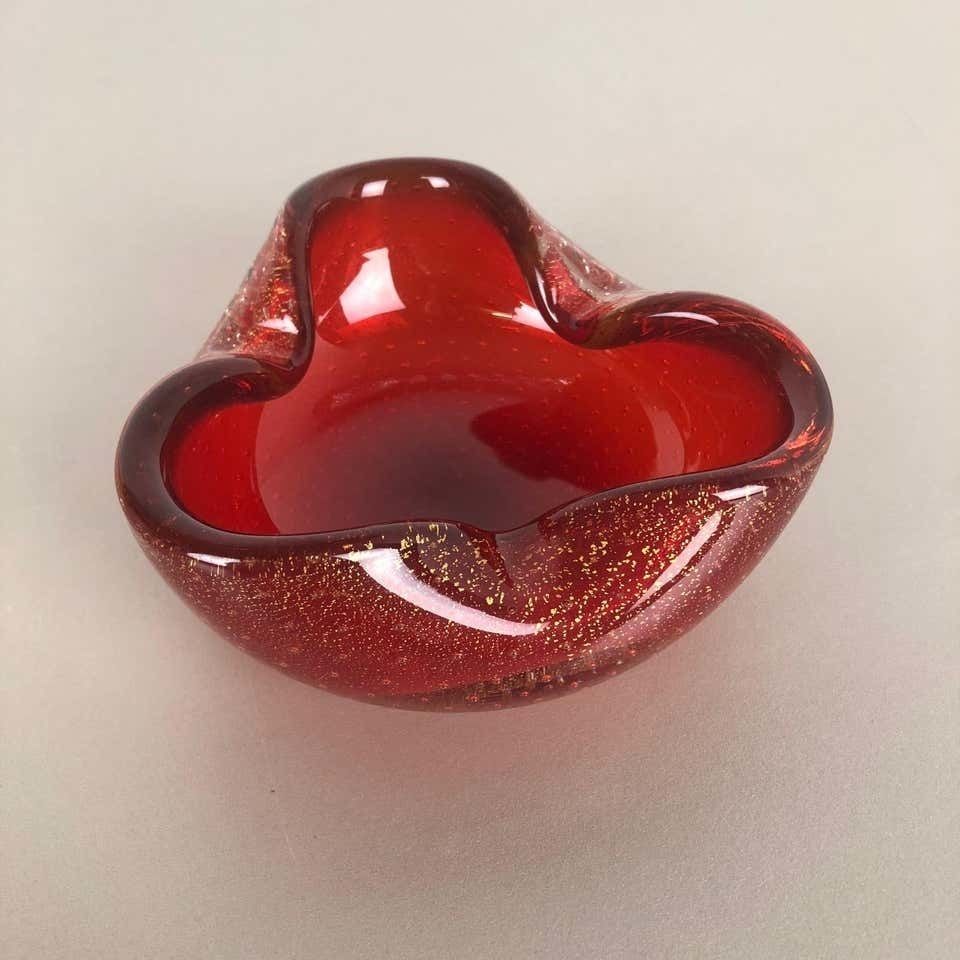photo for sale Large Murano Glass "Gold Dust" Bowl Element Shell Ashtray Murano, Italy, 1970s