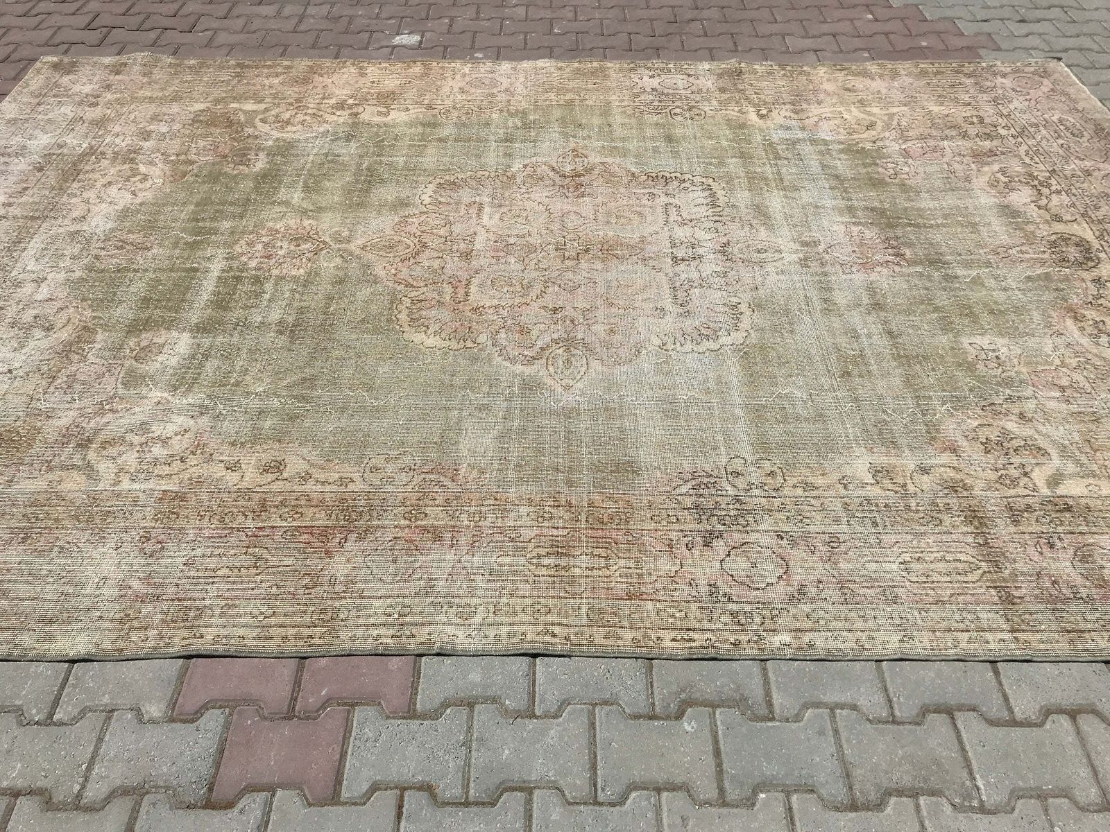Turkish Rug,Oushak Rug,Vintage Rug,Design Rug,Home Living,Floor Rug,Wool Rug,Handwoven Rug,Handmade Rug,Vintage Turkish Rug photo Textiles