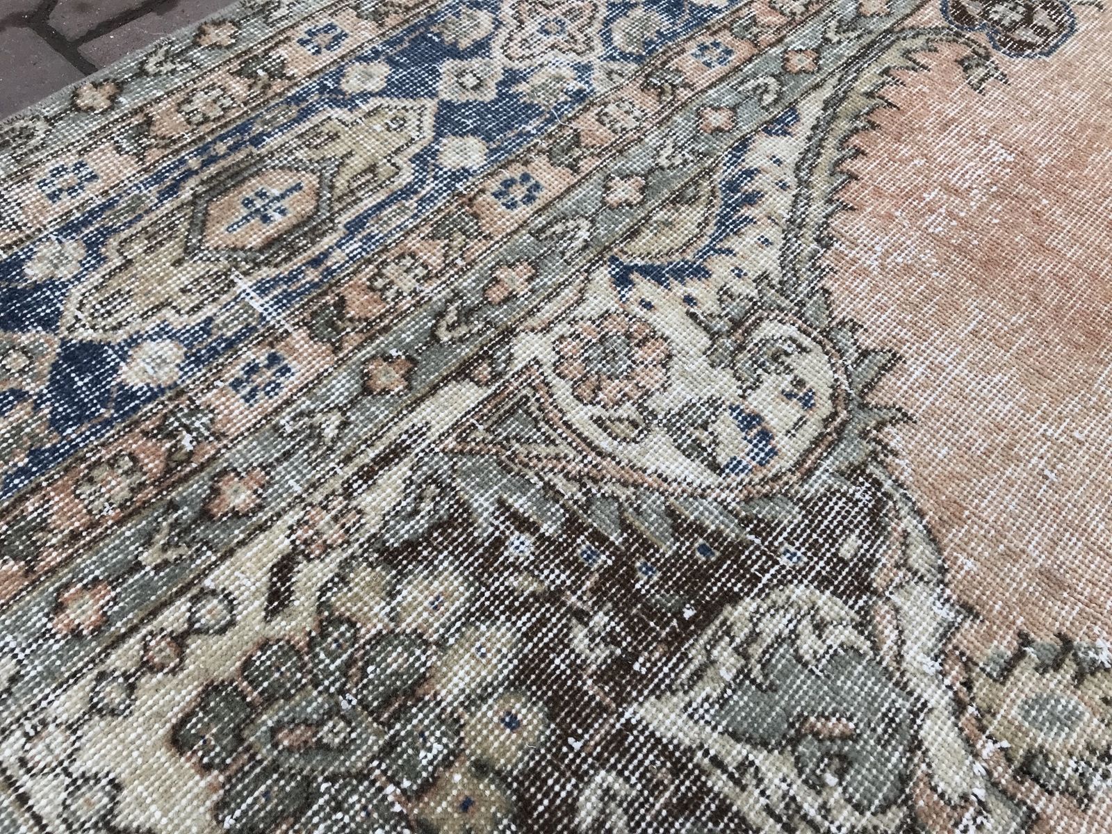 Antique Rug,Turkish Rug,Vintage Rug,Area Rug,Decor Rug,Oushak Rug,Pastel Rug, Vintage Turkish Rug,Interior Rug,Design Rug photo Textiles