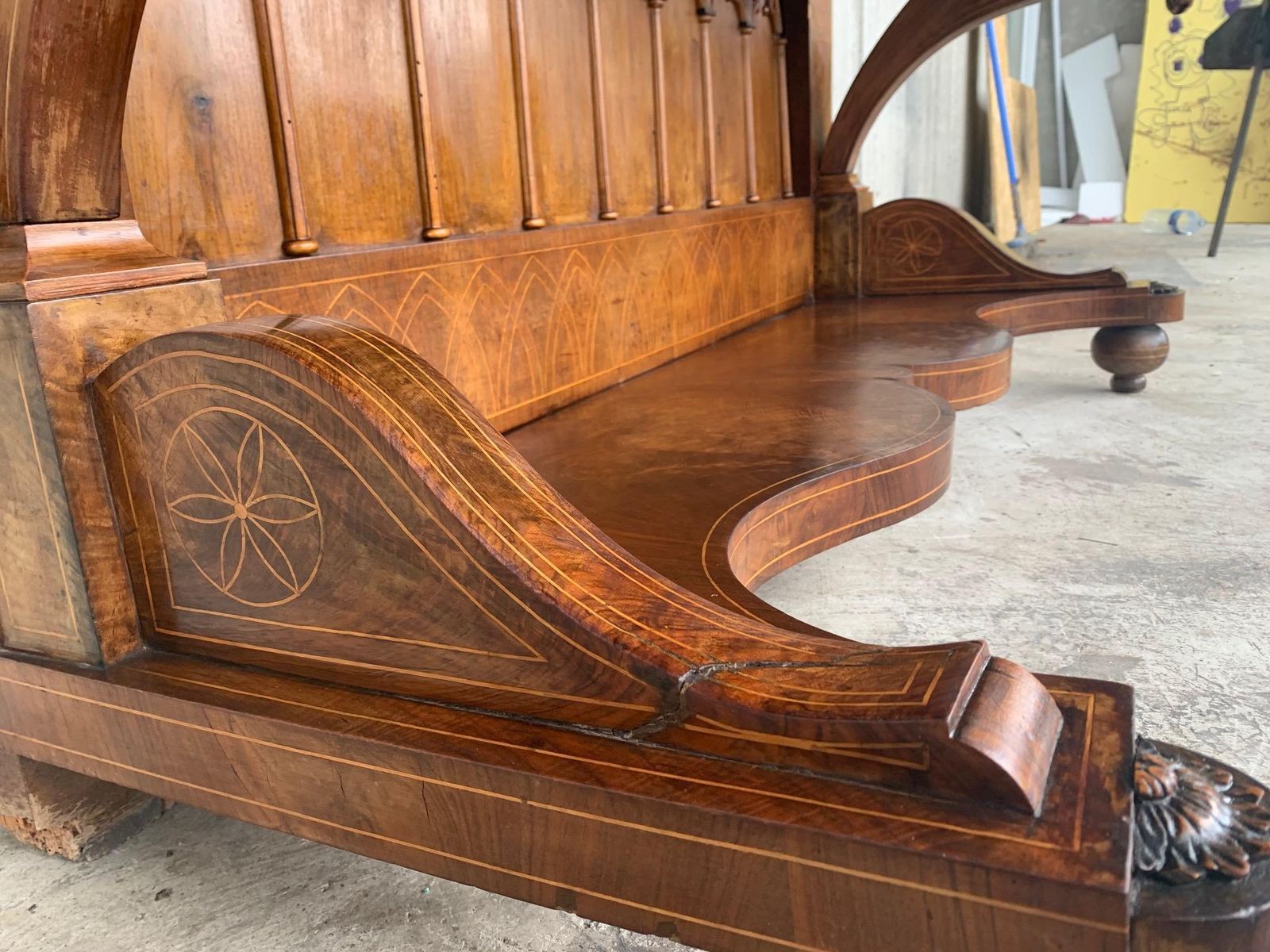 Mobilier Console Biedermeier d'époque en noyer avec tiroir, Autriche, vers 1830 photo