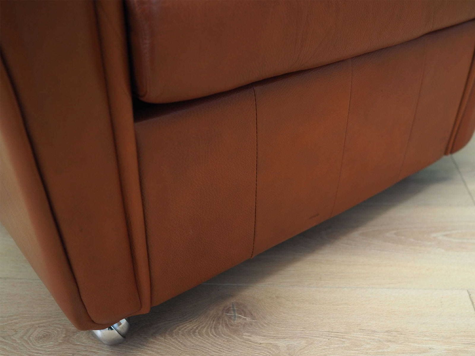 photo furniture Leather Armchair, Danish Design, 60s, Production: Denmark