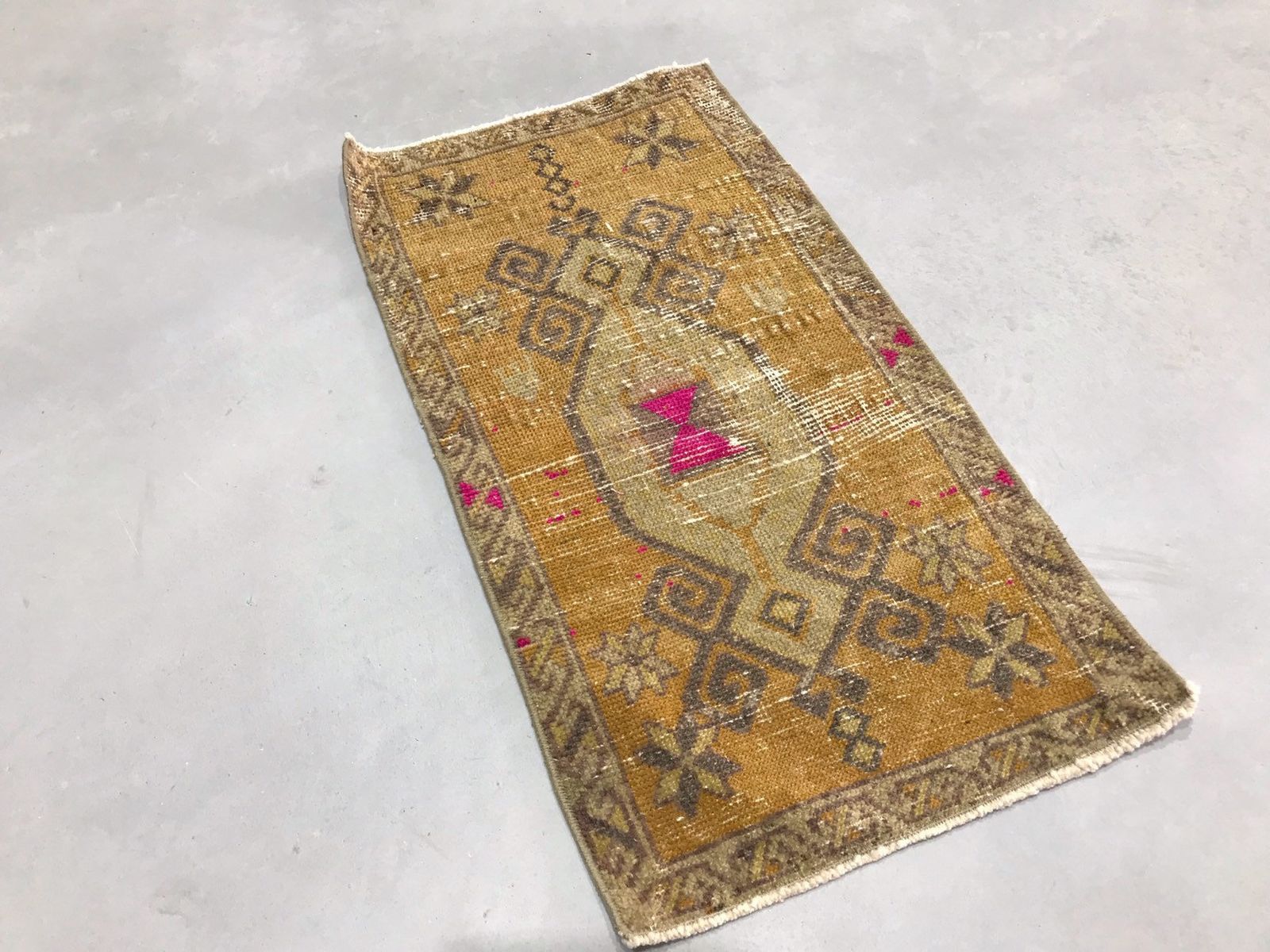 Decorative Door Mat Rug, Nomadic Anatolian Rug, Small Rug,Bathroom Mat,Small Rug,Bedside Rug,Kitchen Rug,Traditional Wool Rug