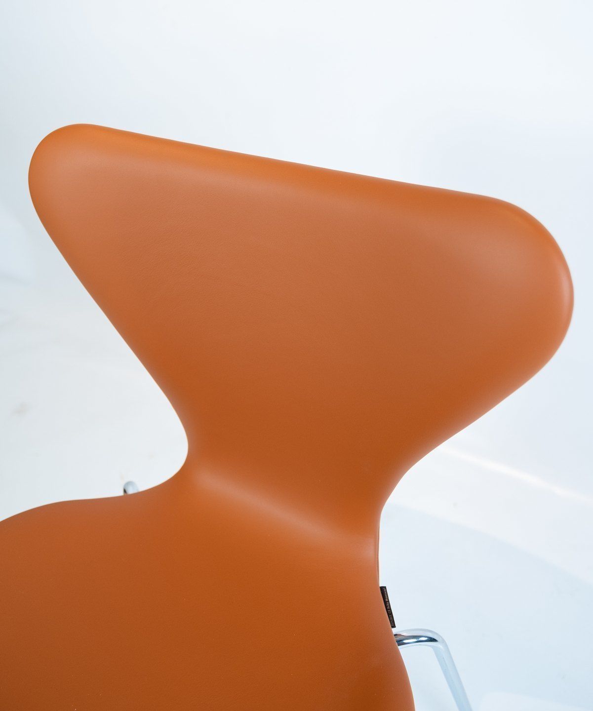 A Set Of 6 Seven Chairs, Model 3107, Designed By Arne Jacobsen And Manufactured By Fritz Hansen. photo 2955.0