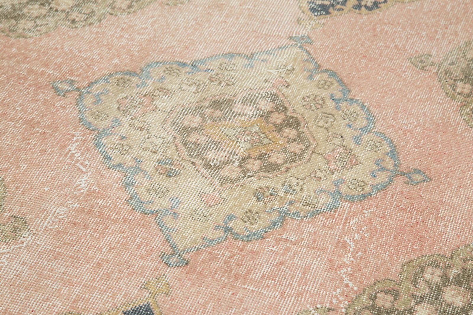 Decorative Hand Knotted Wool Turkish Beige Runner Carpet photo Textiles