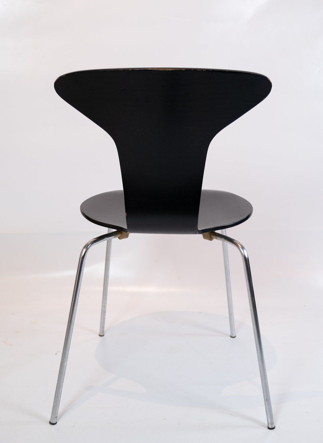 A Set Of 6 Black Munkegaard Dining Room Chairs Designed By Arne Jacobsen In 1955. photo for sale