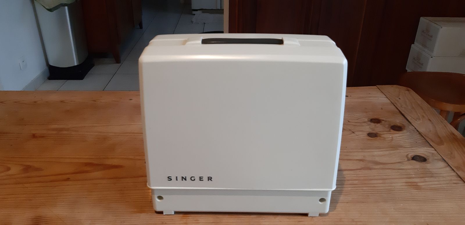 Old Sewing Machine Toy Singer 67 B13 photo furniture
