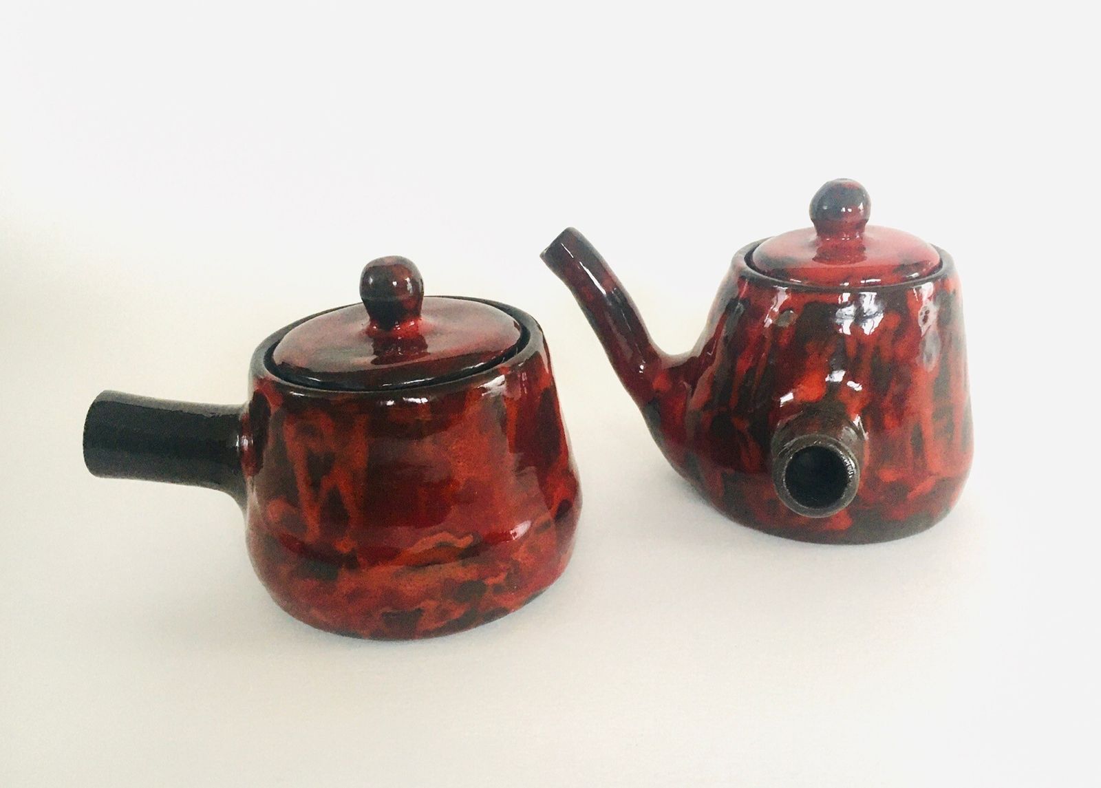 photo furniture Art Pottery Koffieservies Van P. Bey, Italië, Ca. Jaren 1960