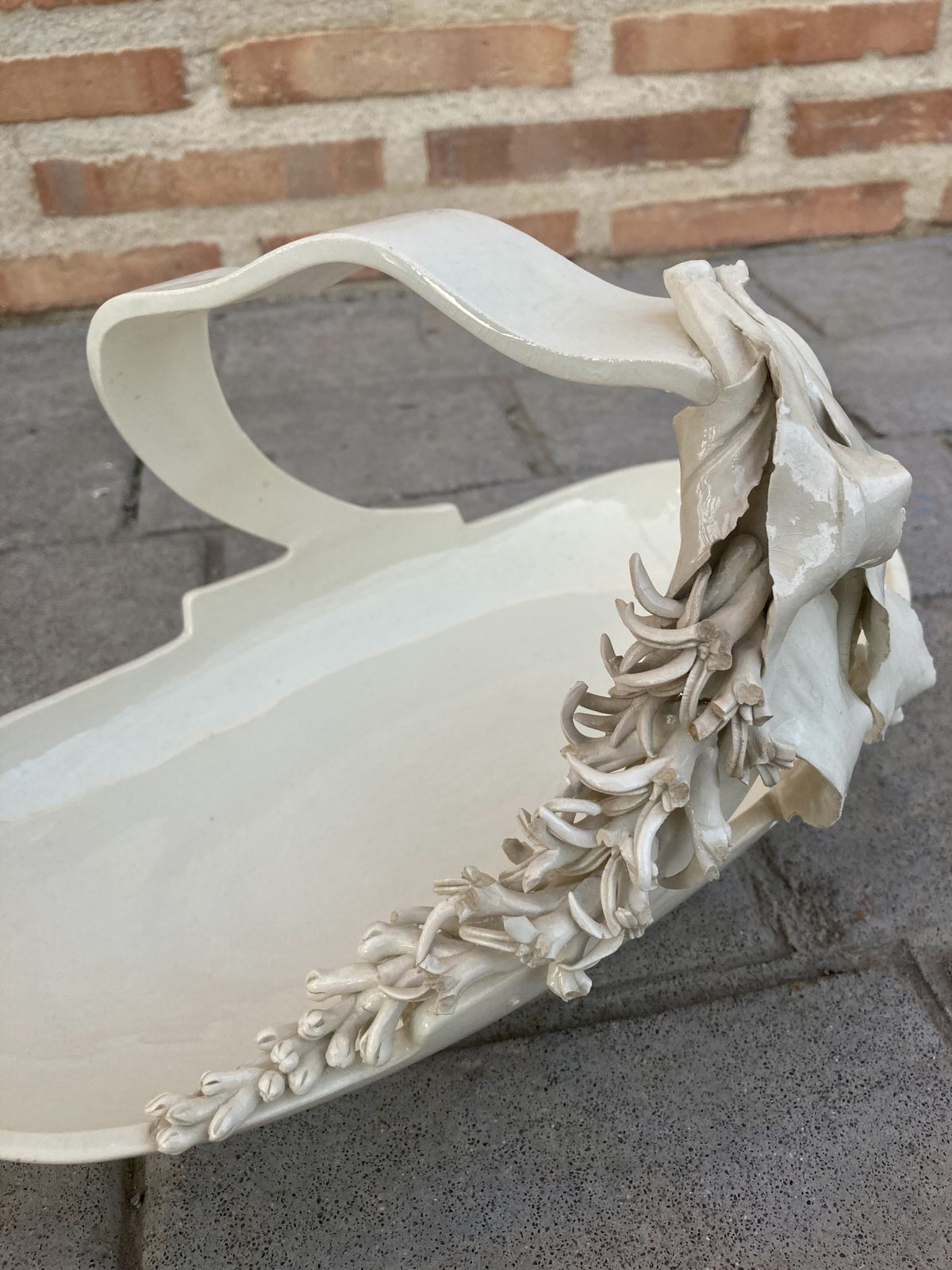 photo vinterior Antique French Porcelain Basket With Floral Decoration By Hb & Cie Choisy Le Roi