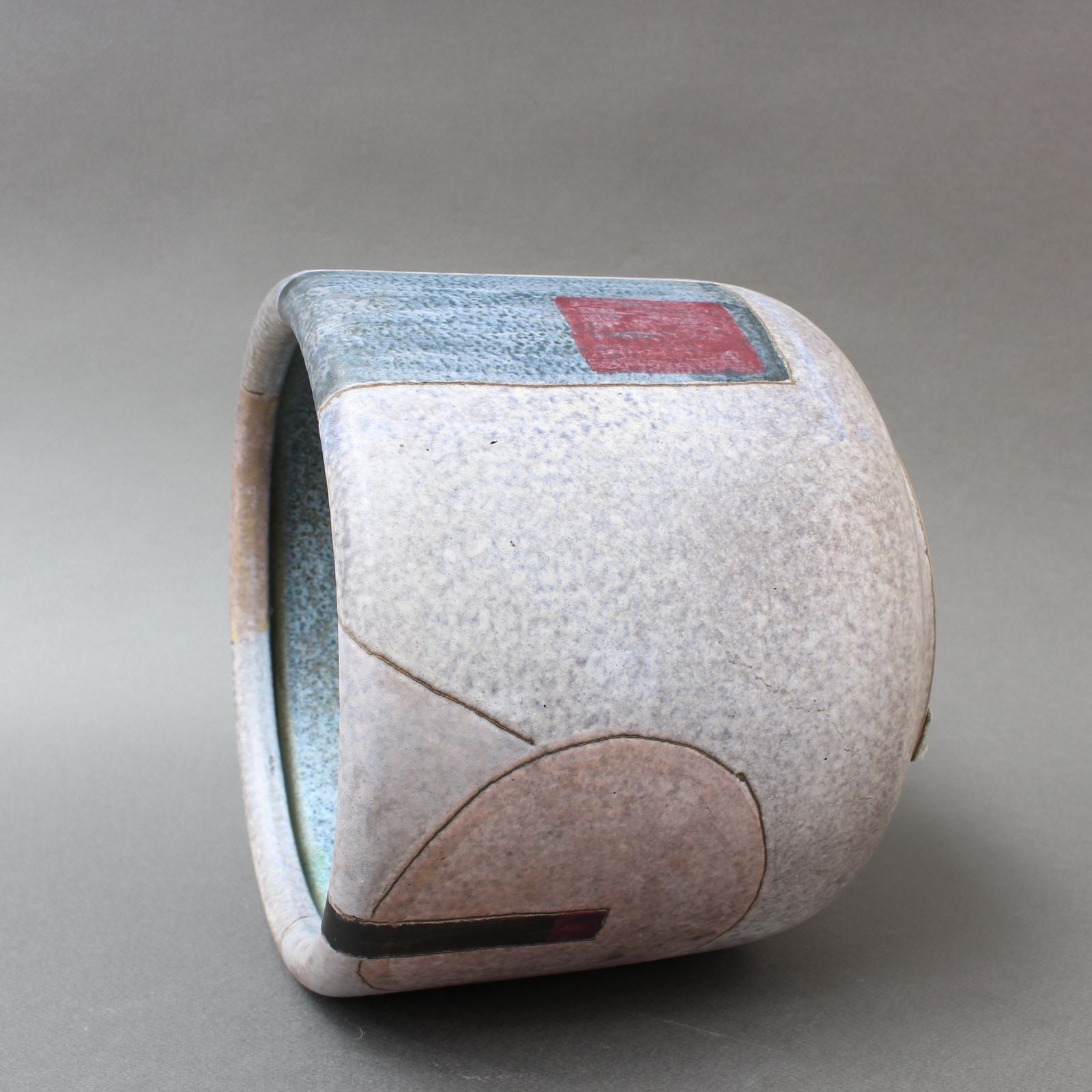 photo furniture Mid Century Ceramic Cachepot By Giovanni Toccafondo (Circa 1970s)