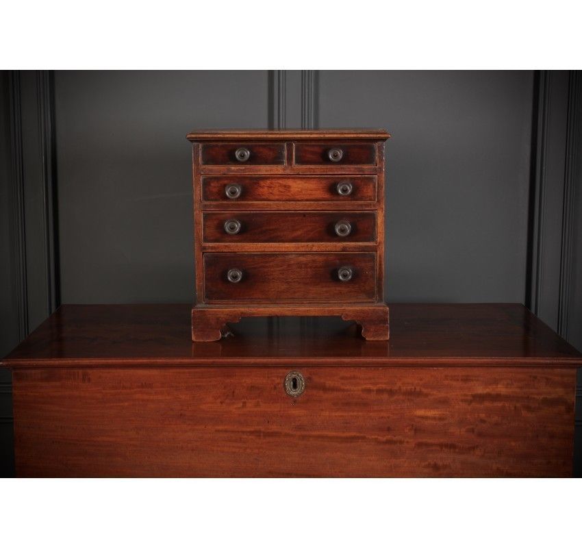 Georgian Mahogany Miniature Apprentice Chest photo furniture