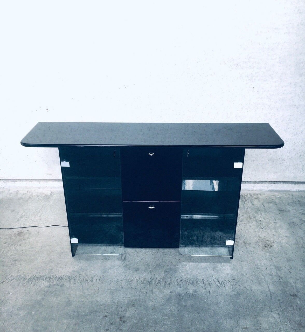 Postmodern Design Highboard Barkast Van Luigi Saccardo Voor Gasparello, Italië, Jaren 1980 photo 3844.0