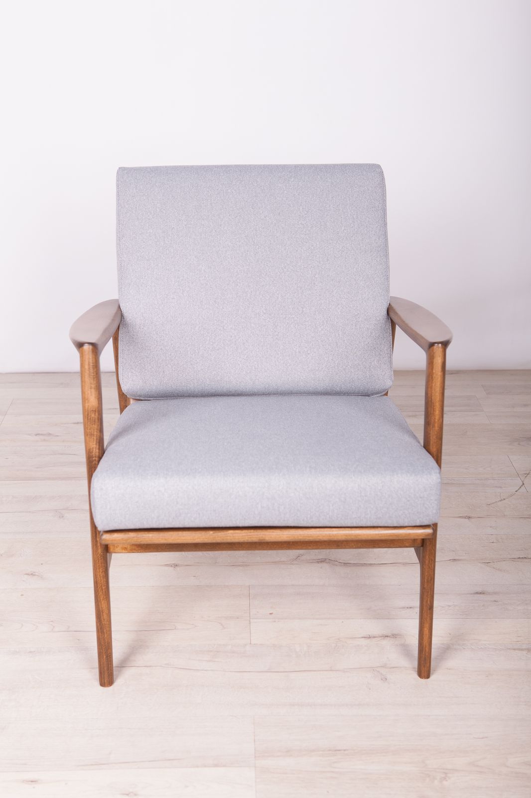 1400.0 Model 300 139 Armchairs From Swarzędzka Factory, 1960s, Set Of 2 photo