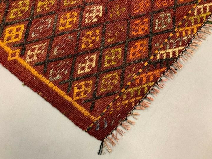 Vintage Turkish Mini Kilim 100x51 Cm Shabby Wool Small Kelim Rug Black,Red photo 135.0
