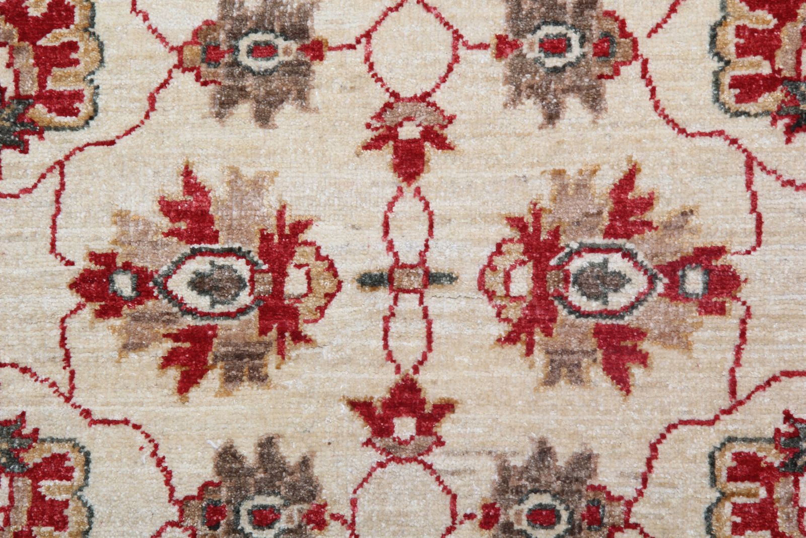 Small Handwoven Afghan Ziegler Rug, Traditional Cream Red Wool Carpet 86x123cm photo furniture