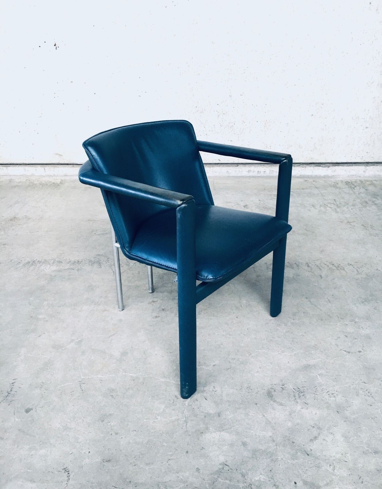 Cachucha Lederen Eetkamerstoelen, Ontwerp Hugo De Ruiter Voor Leolux, Jaren 1990 photo buy